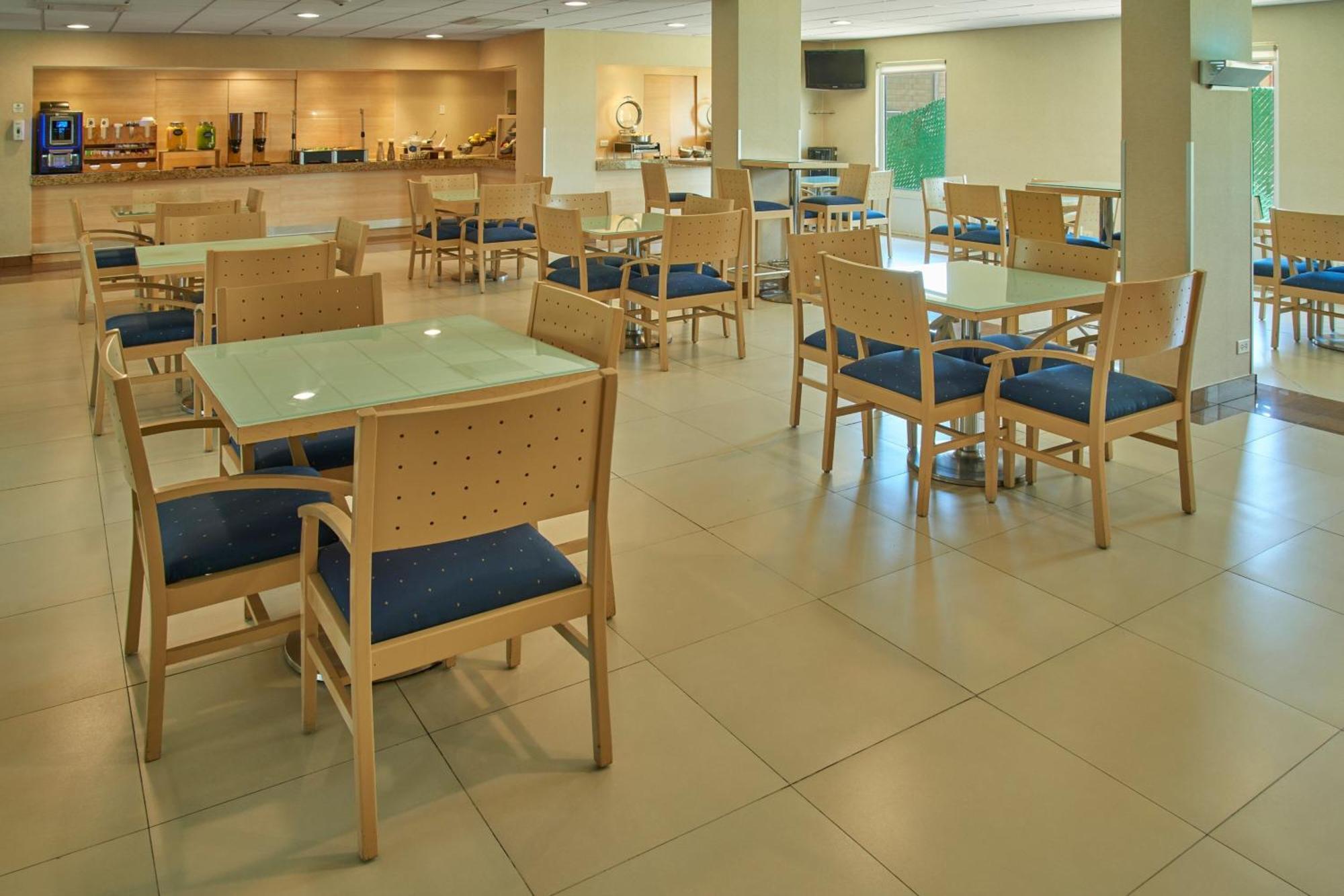 City Express By Marriott Tepotzotlan Ngoại thất bức ảnh